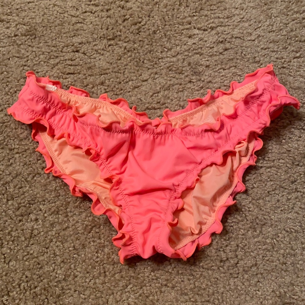 VS Ruffle cheeky bikini bottoms